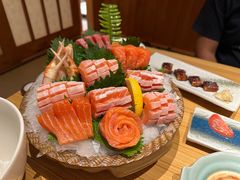-花和海鲜自助(梅江店)