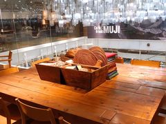餐具摆设-无印良品餐堂 MUJI Diner(成都太古里店)