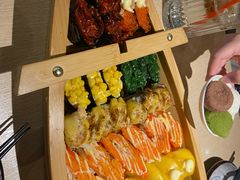 -万岁料理回转寿司(华贸店)