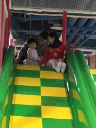 点击看大图 -咔叮卡丁·儿童室内赛车馆