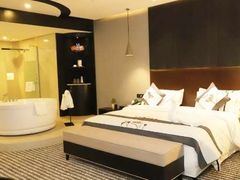 -乌鲁木齐百世昌龙泉酒店(大巴扎店)