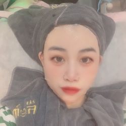 -进巍美甲