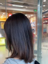 -川和潮人