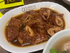 -松發肉骨茶(牛车水店)