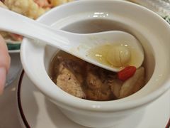 青榄虫草龙尾汤-老洋房花园饭店(绍兴路店)