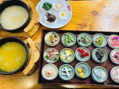 -桥香园过桥米线(国贸店)