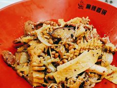 -哆喀美食广场(虎丘婚纱城店)