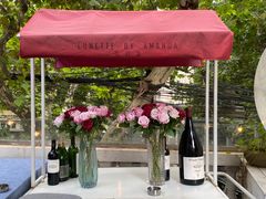 -弦月窗LUNETTE BY AMANDA(复兴路店)