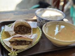 荷叶粥-穆得·老周家牛肉烧饼(普利街店)