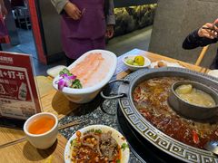 -杨肥肠火锅大排档(火车站花园店)