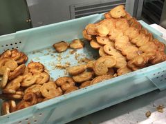 蝴蝶酥-上海哈尔滨食品厂(淮海中路店)