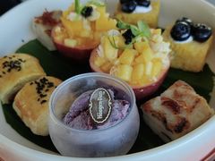 -亚龙湾喜来登·美景台大堂吧