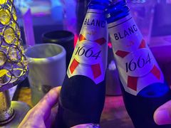 -喜鹊音乐酒馆(西街店)