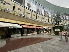-上海世纪汇广场