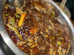 -肖肖酸萝卜鱼火锅(总店)