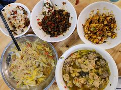 -笨罗卜浏阳菜馆(太平街店)