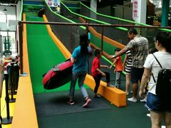 -蒙特利亲子乐园