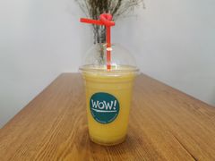 -WOW coffee