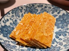 杏仁脆片-荣轩(新荣记环球金融中心店)