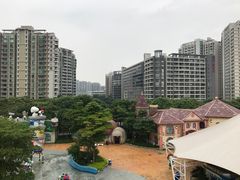 -史努比缤纷世界