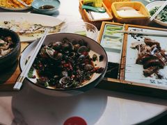 -荷塘秋月·本帮江浙菜(国权路店)