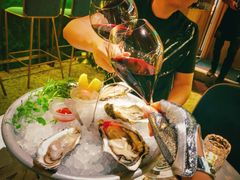 -La Mer Restaurant & Lounge