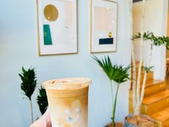 黑砖拿铁-dotcom coffee古点咖啡(致真大厦店)