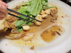 -冰冰龙虾·江湖菜·花园江景餐厅
