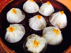 蟹粉小笼包-忆秦园小笼包(惠山古镇总店)