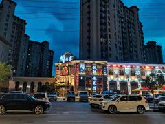 -万里闯关东铁锅炖菜馆(高新旗舰店)