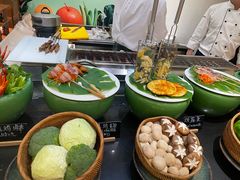 -亮马河饭店翠雅咖啡厅