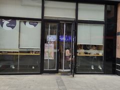 -瑞幸咖啡(江汉路大洋百货中山店)