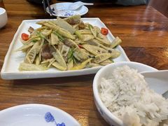 -下梅人家土菜馆(历史文化餐厅度假区店)