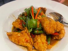 -Thai Pothong Restaurant