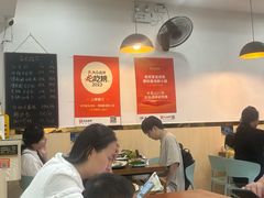 -老何家后安粉·糟粕醋海鲜火锅(三亚湾椰梦长廊店)