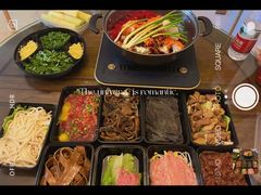 -周幺妹重庆老火锅(银泰城总店)