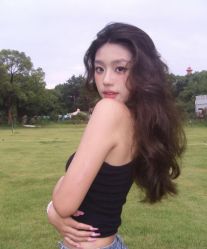 -丝语萱形象