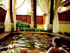 -思念果岭悦温泉