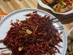 -二荆条·蜀鲜汇城市森林火锅