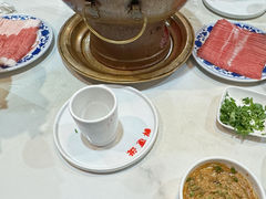 -洪运轩饭庄(北纬路店)
