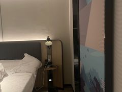 -宜尚酒店(广州上下九永庆坊长寿路地铁站店)