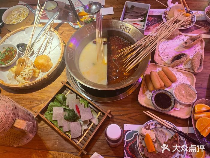 草堂無二·成都串串(万象城店)麻团图片