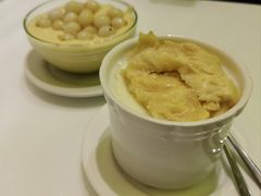榴莲炖奶-果流香水果甜品(建政路店)