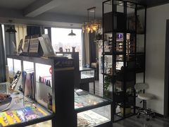 -视野联行眼镜蔡司·依视路官方授权店(顺城店)