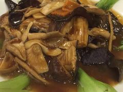 -畔山酒店中餐厅