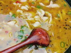 -有红鸡毛店·川菜(建设路店)