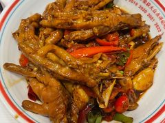 -堂瓦里·33年传统赣菜(第一街区店)