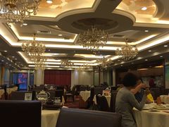 -雍景湾大酒楼(怡翠花园店)