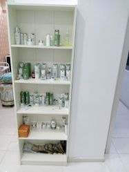 -荟草堂痘肌修护中心