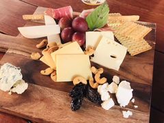 -皇冠自酿啤酒坊(中国红街5号楼店)